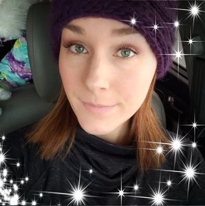 Meet your Posher, Corina